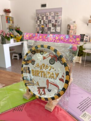 Парти чинийки Happy Birthday – 23 см/ 10 бр.